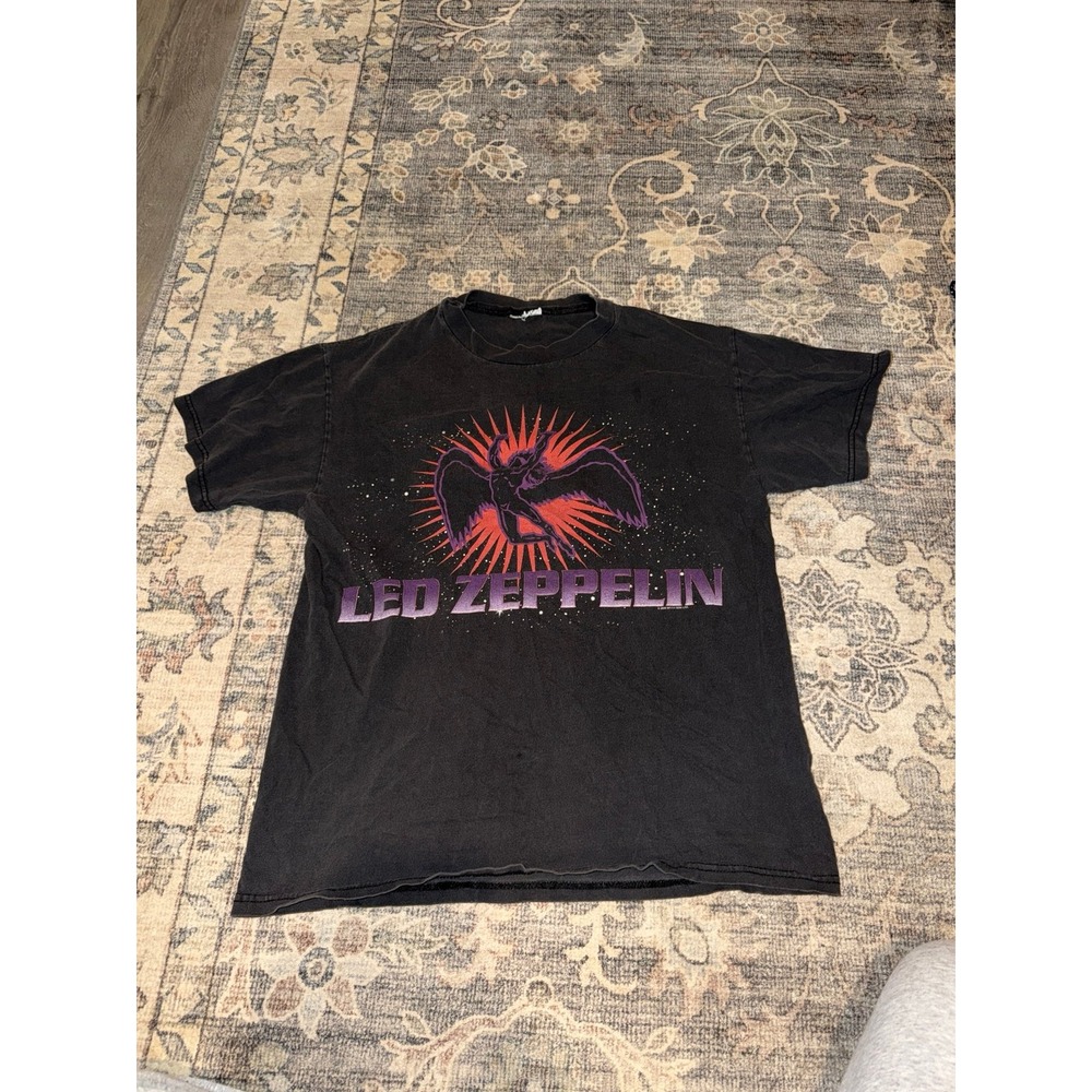 Vintage Led Zeppelin Concert Band Tee Merch 2000